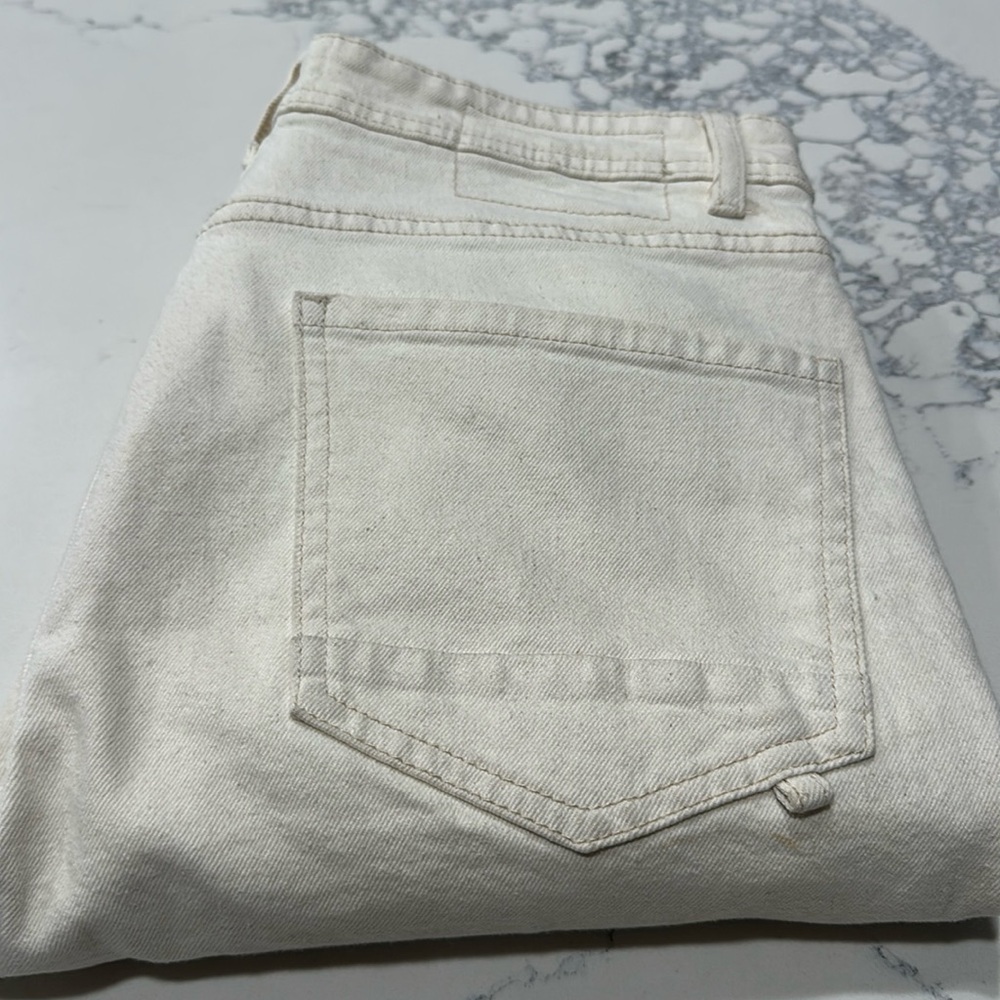 Cotton on size 30 tapered leg
